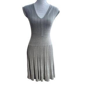 NWT MAX STUDIO Women’s Antique Grey/Beige Short Sleeve Dress (XS)